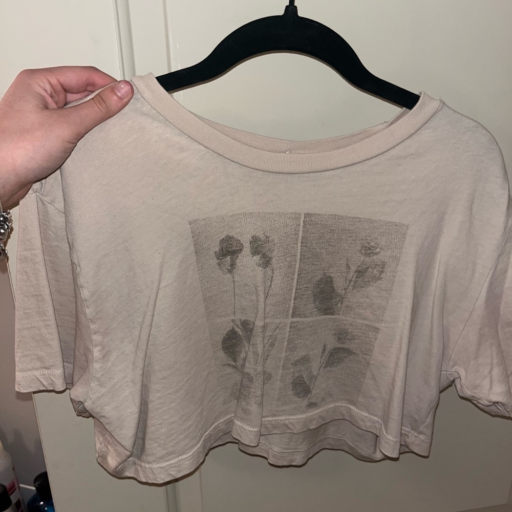 Cropped shirt